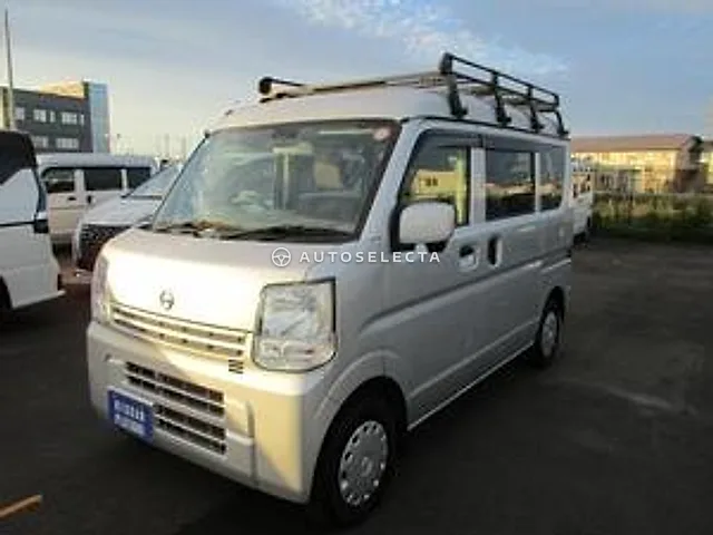 Nissan NV100 Clipper 2019, auction grade 3.5