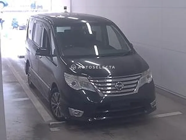 Nissan Serena 2014, auction grade 3.5