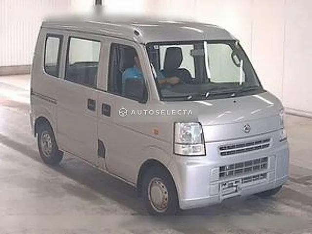 Nissan NV100 Clipper 2015, auction grade 3