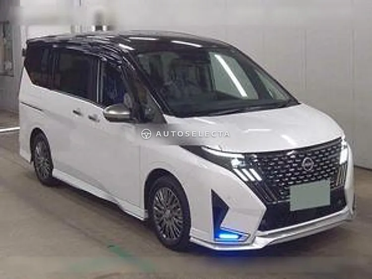 Nissan Serena 2026, photo 1 of 6