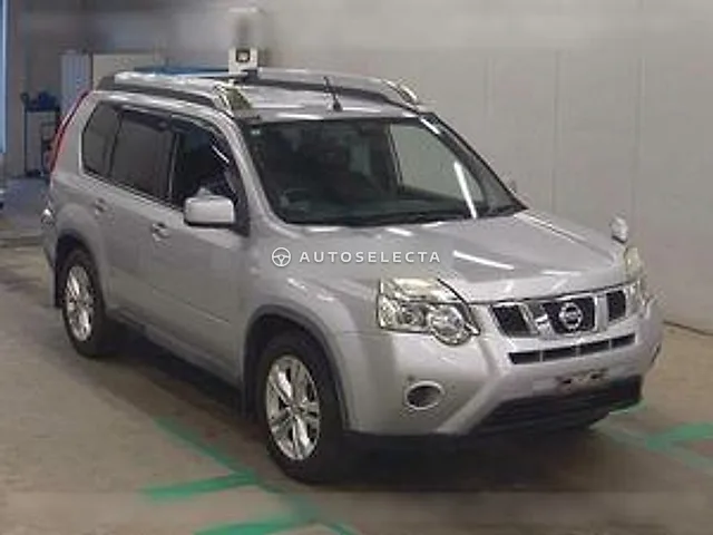 Nissan X-Trail 2013, auction grade 4
