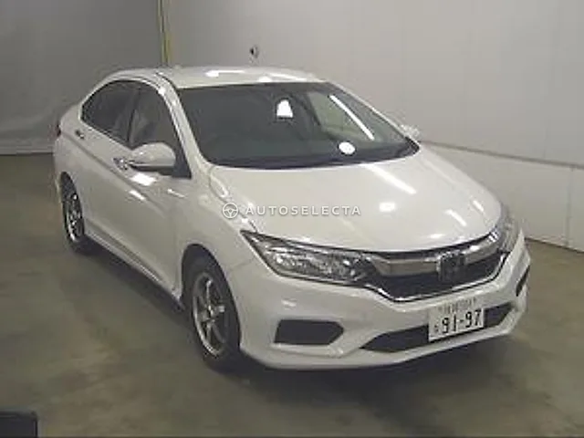Honda Grace 2020, auction grade 4.5