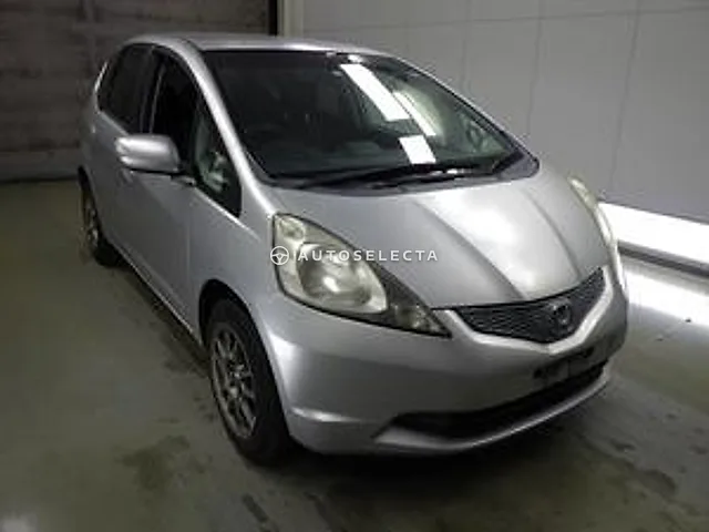 Honda Fit 2010, auction grade 3.5
