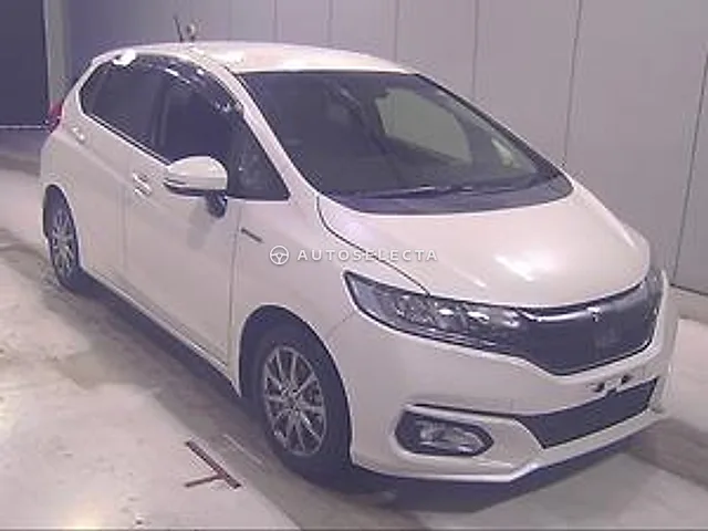 Honda Fit 2018, auction grade 4