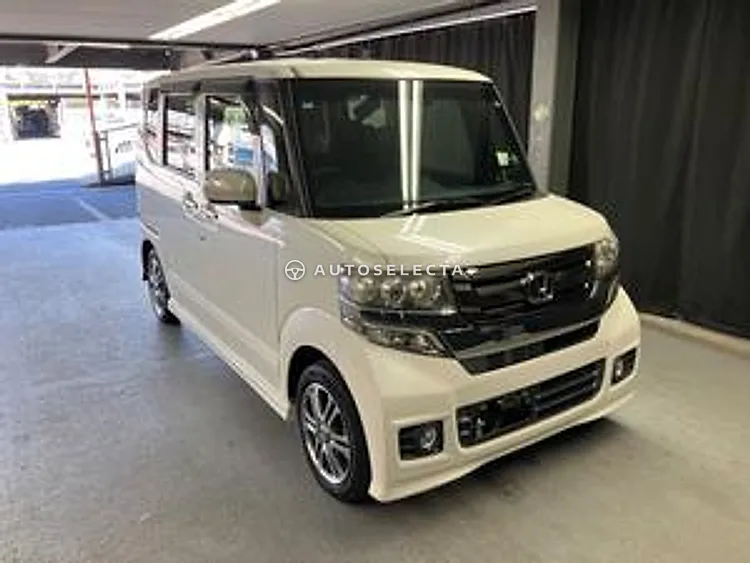 Honda N-BOX Custom 2016, photo 1 of 1