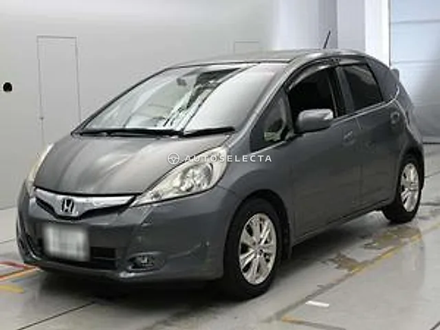 Honda Fit 2012, auction grade R