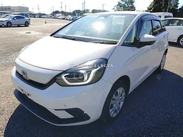 Honda Fit 2022, auction grade 3.5