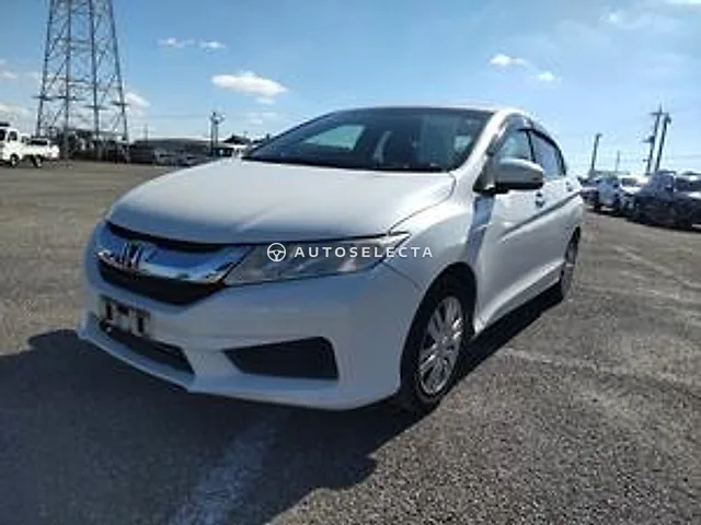 Honda Grace 2016