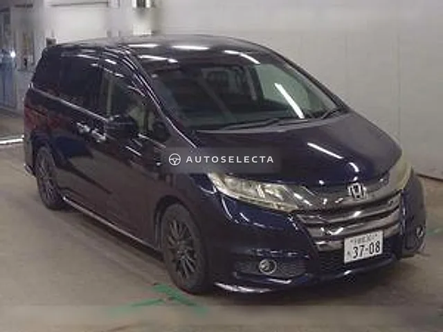 Honda Odyssey 2014, auction grade 3.5