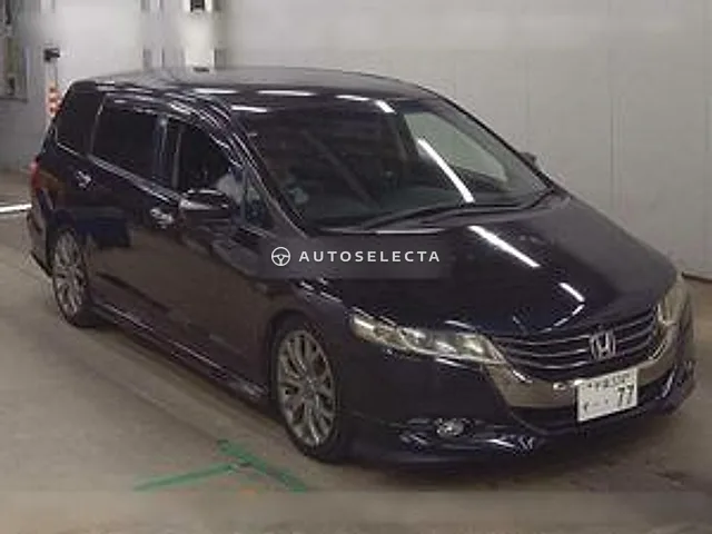Honda Odyssey 2009, auction grade 3.5