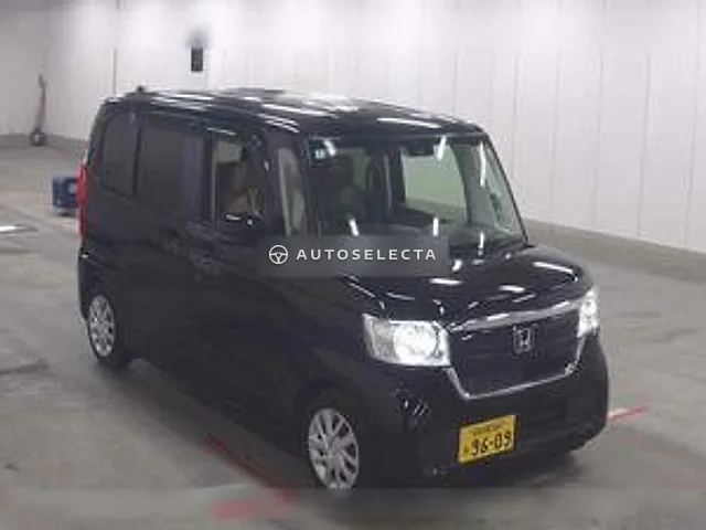 Honda N-BOX 2018, auction grade 4.5