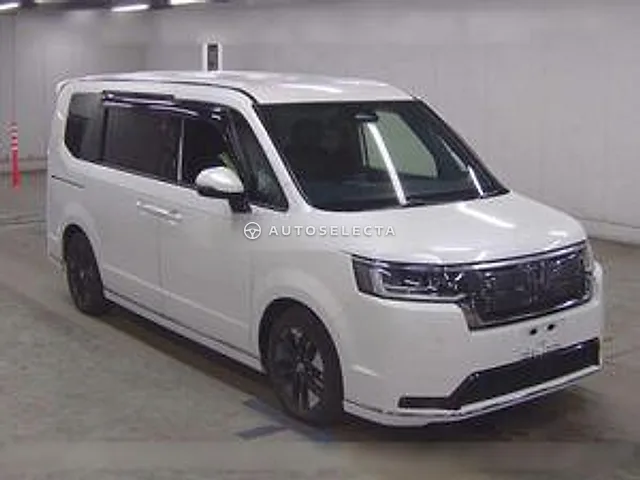 Honda Stepwgn Spada 2022, auction grade R