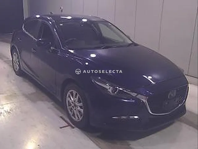 Mazda Axela Sport 2018, auction grade R