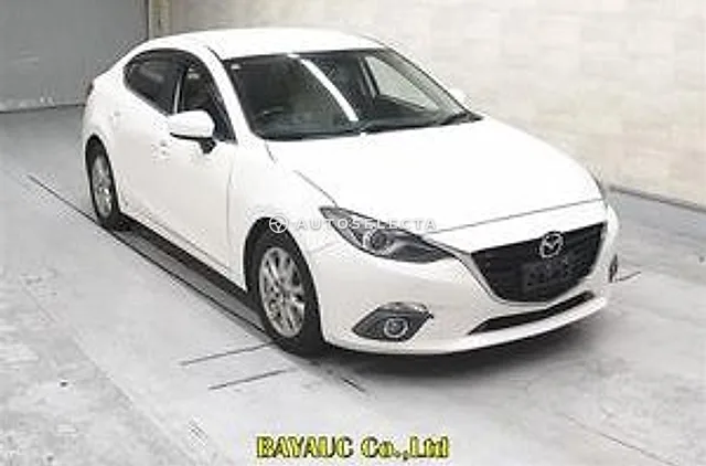 Mazda Axela Hybrid 2013, auction grade 3.5