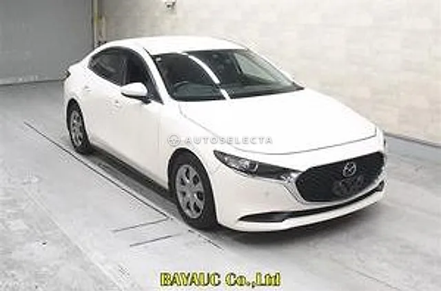Mazda MAZDA3 2019, auction grade 4
