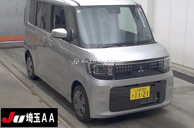 Mitsubishi eK Space 2025, auction grade 6