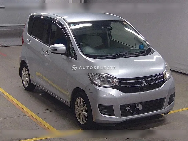 Mitsubishi eK Wagon 2017, auction grade 3