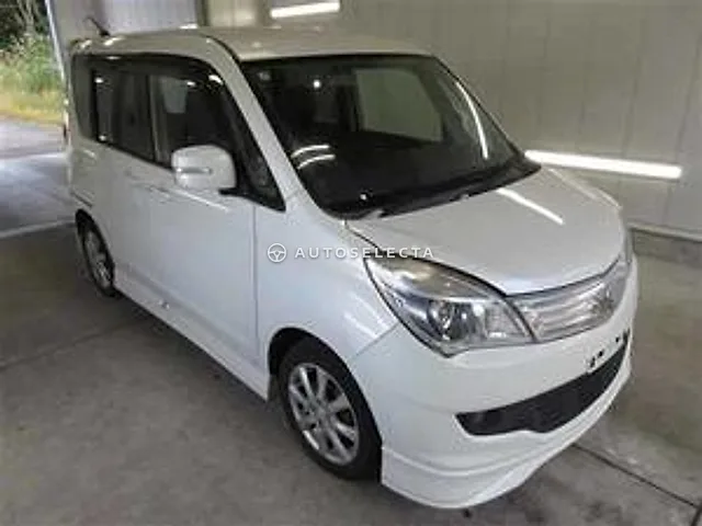 Mitsubishi Delica D:2 2013, auction grade 3.5