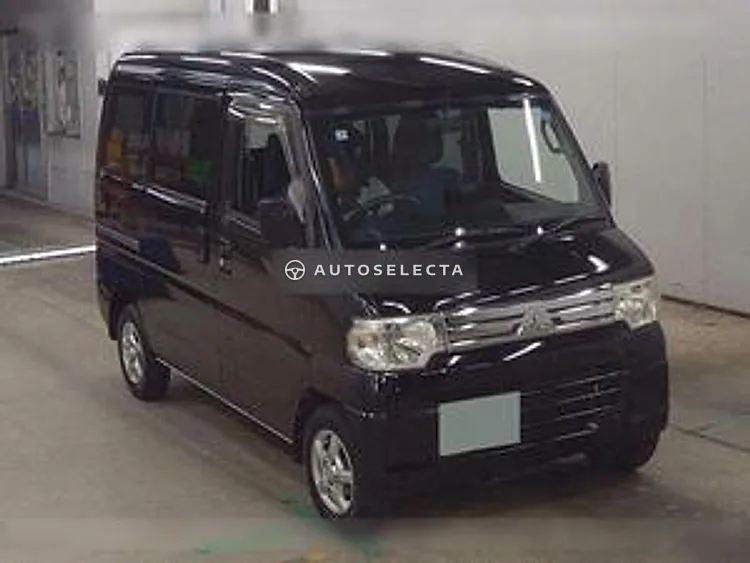 Mitsubishi Minicab Van 2012, photo 1 of 6