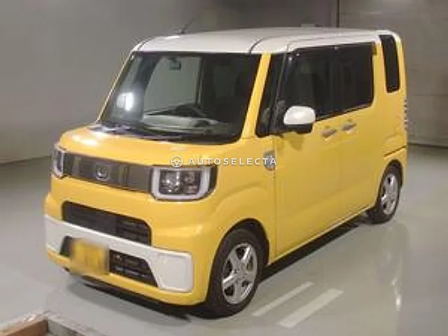 Daihatsu Wake 2015, auction grade 4.5