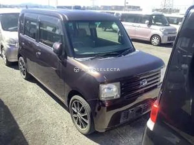 Daihatsu Move Conte 2010, auction grade R