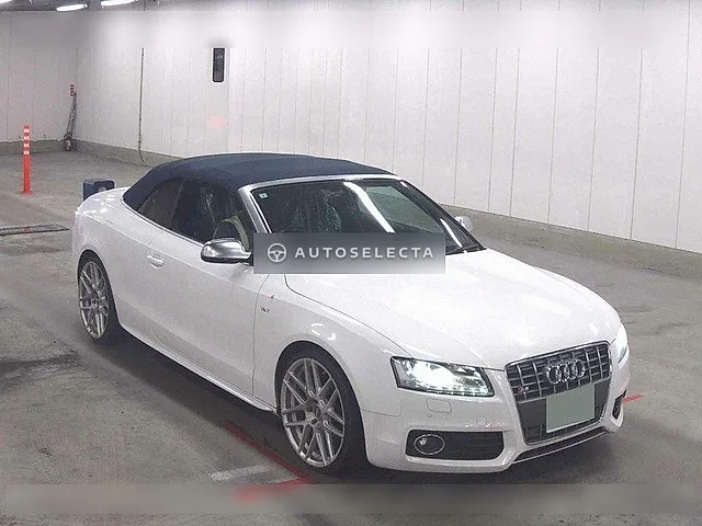 Audi S5 Cabriolet 2011, auction grade 3.5