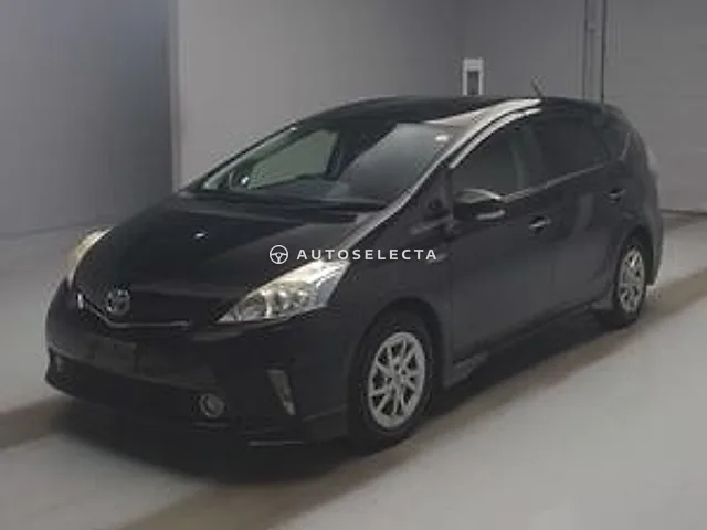 Toyota Prius Alpha 2013, auction grade 3.5