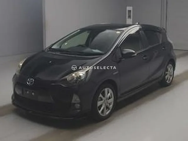 Toyota Aqua 2013, auction grade 3.5