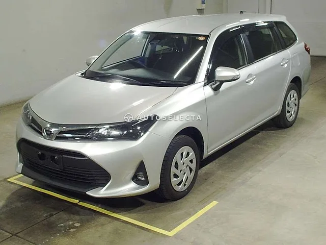 Toyota Corolla Fielder 2023, auction grade 3