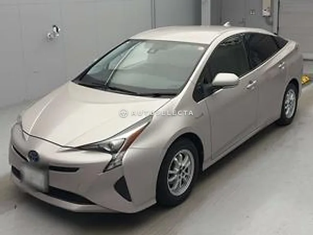 Toyota Prius 2016, auction grade 3.5