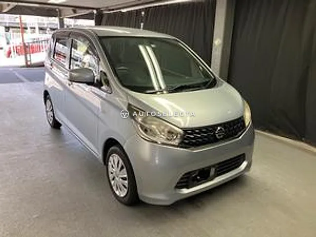 Nissan Dayz 2015, auction grade R