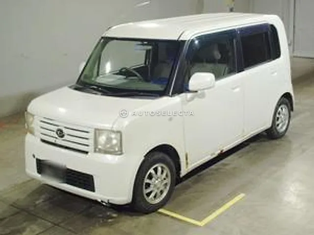 Daihatsu Move Conte 2011, auction grade RA