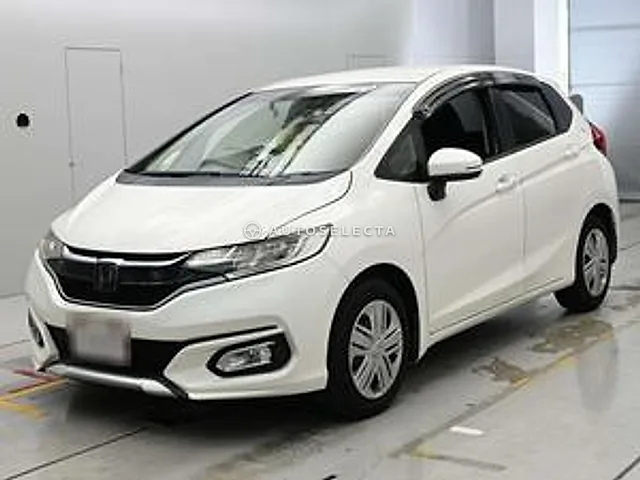 Honda Fit 2018, auction grade 4