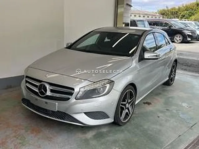 Mercedes-Benz A-Class 2013, auction grade 4