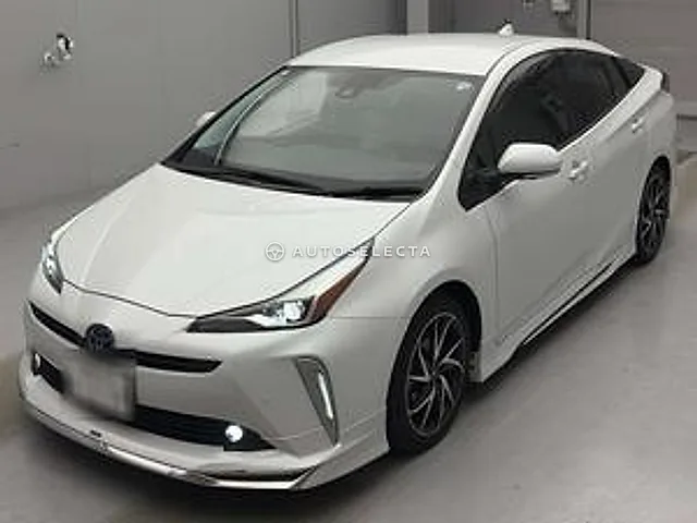Toyota Prius 2021, auction grade 4