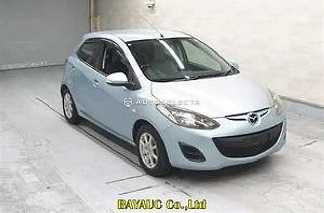 Mazda Demio 2011, auction grade R