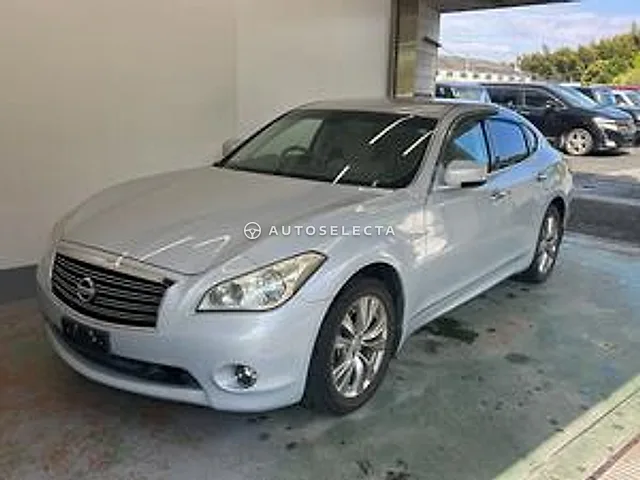 Nissan Fuga 2014, auction grade 4