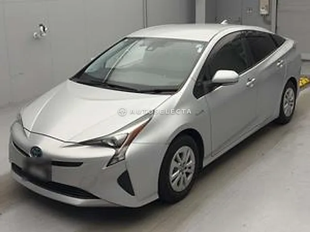 Toyota Prius 2016, auction grade 4