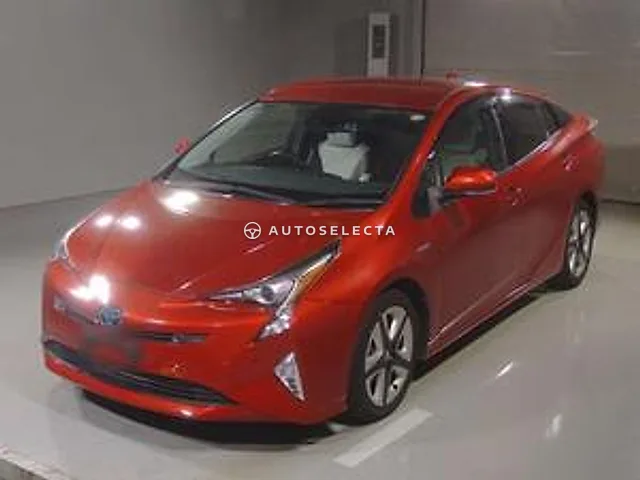Toyota Prius 2017, auction grade 3.5