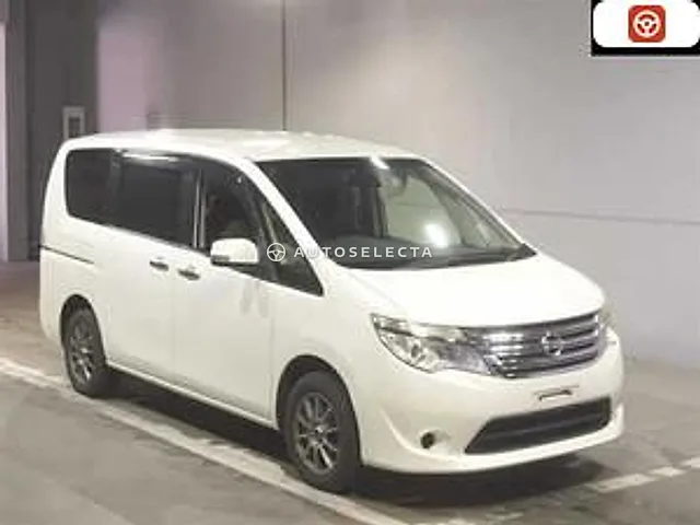 Nissan Serena 2014, auction grade 3.5