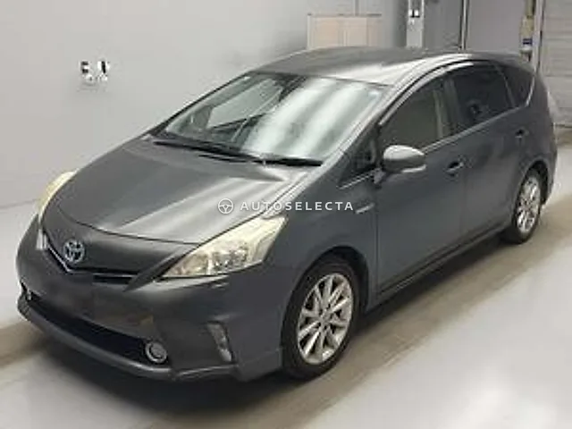 Toyota Prius Alpha 2013, auction grade 3.5