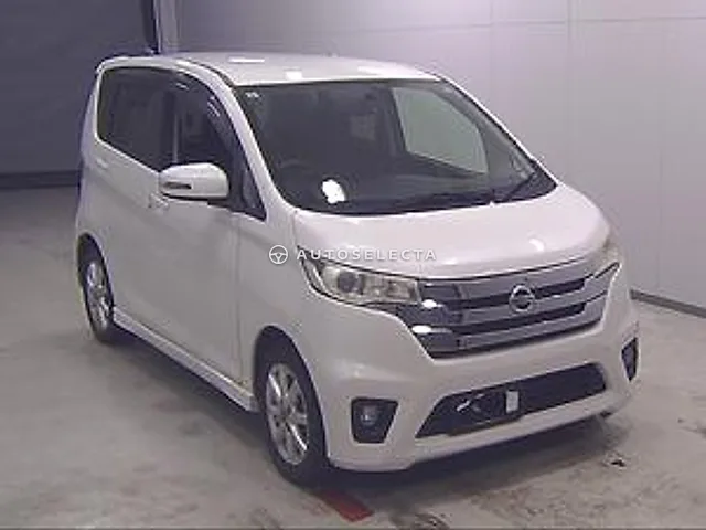 Nissan Dayz 2013, auction grade R
