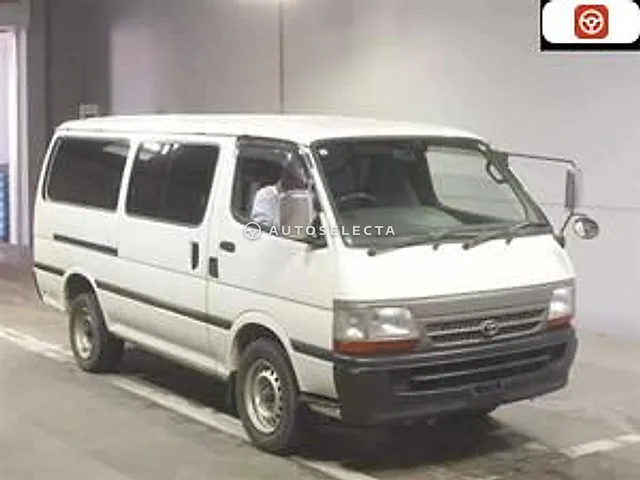 Toyota Hiace Van 2000, auction grade 3.5
