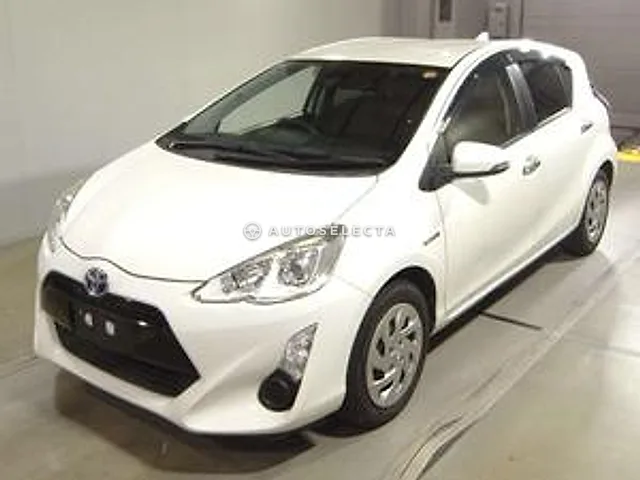 Toyota Aqua 2016, auction grade 3.5