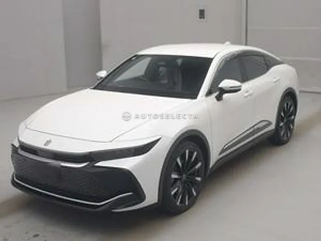 Toyota Crown Crossover 2023, auction grade RA