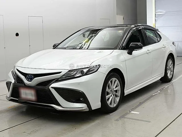 Toyota Camry 2021, auction grade 4.5