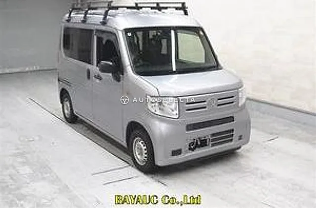 Honda N-VAN 2019, auction grade R