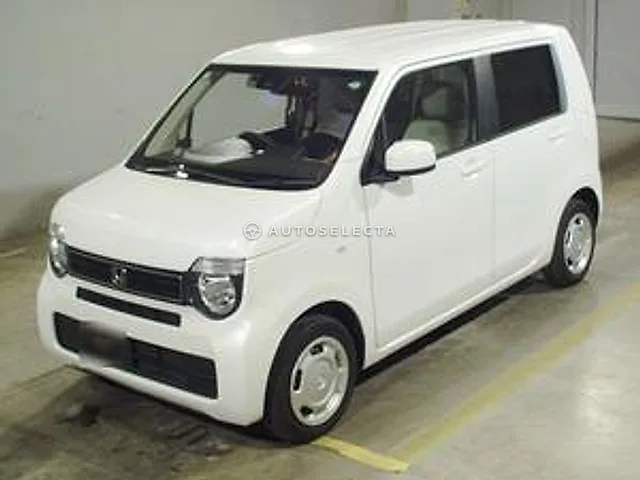 Honda N-WGN 2019, auction grade 3.5