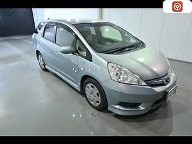 Honda Fit Shuttle 2012, auction grade 3.5
