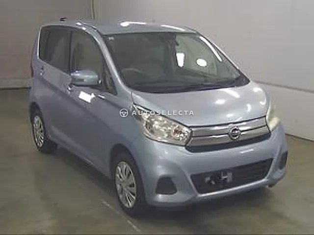 Nissan Dayz 2015, auction grade 3.5